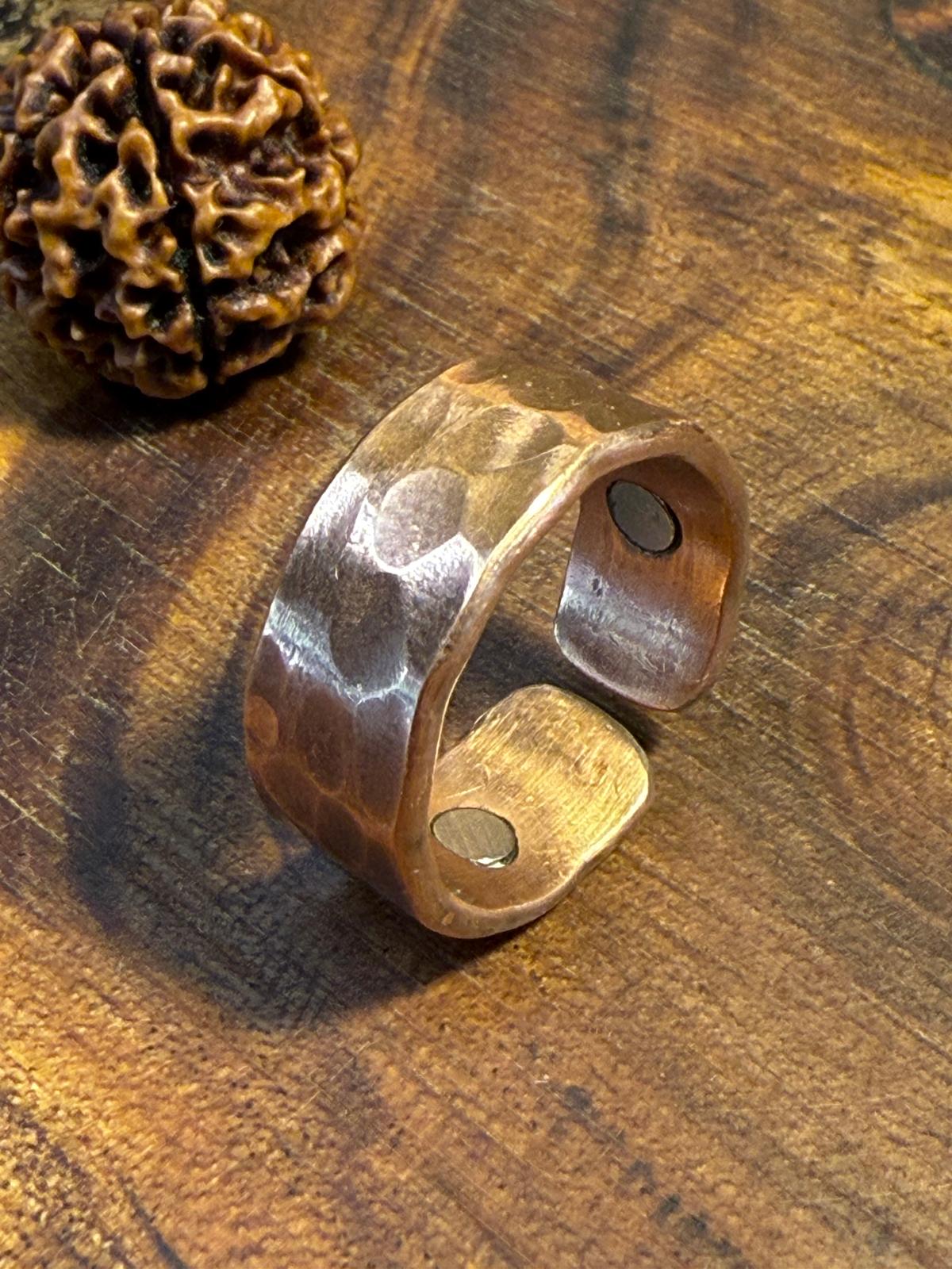 Hammered Copper Ring - Magnetic